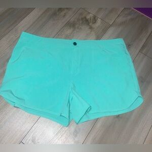 Magellan Outdoors Women's Mint Green Athletic Shorts